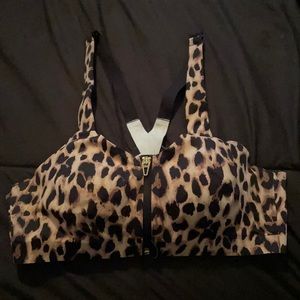 VS sports bra